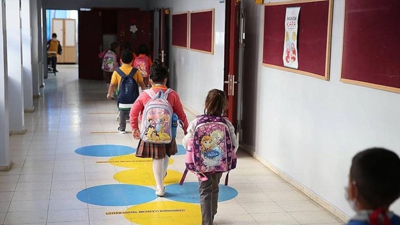 1 Mayıs okullar, üniversiteler tatil mi 2024? 1 Mayıs’ta ders işlenecek mi?