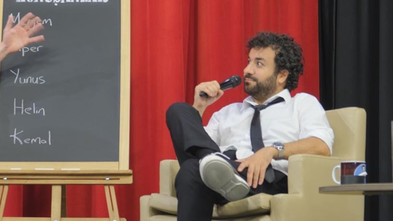 Sakatlanınca acil ameliyata alınmıştı! Ünlü komedyen Hasan Can Kaya taburcu oldu