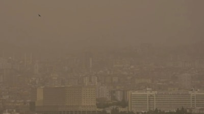 Türkiye çöl tozunun etkisi altında: Hastalıkları da beraberinde getiriyor