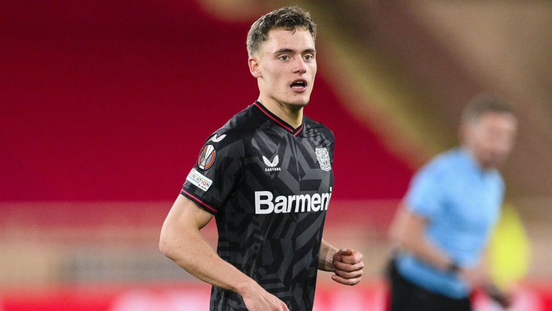 Leverkusen'de Florian Wirtz takımda kalacak