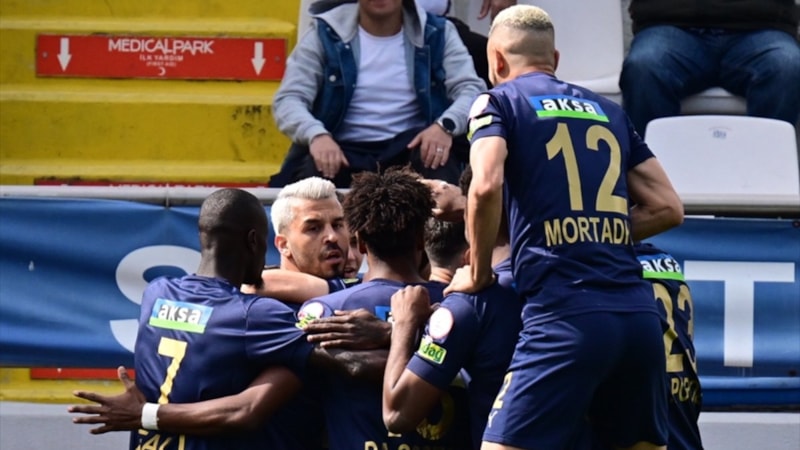 Kasımpaşa, Samsunspor'u tek golle geçti