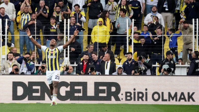 Michy Batshuayi, 23. kez gol sevinci yaşadı