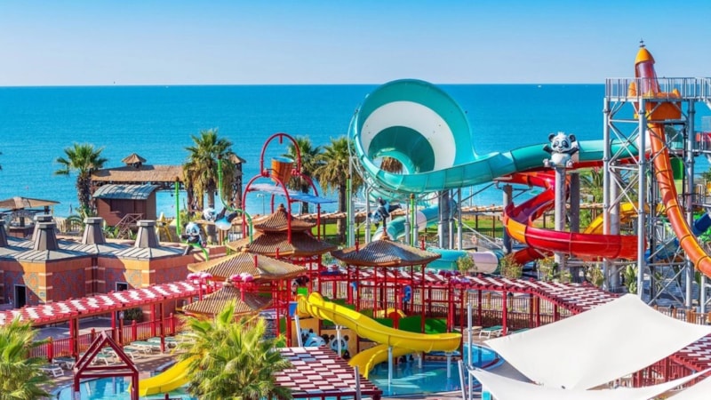 Antalya'da turistten Türk olduğu için ekstra ücret alındı