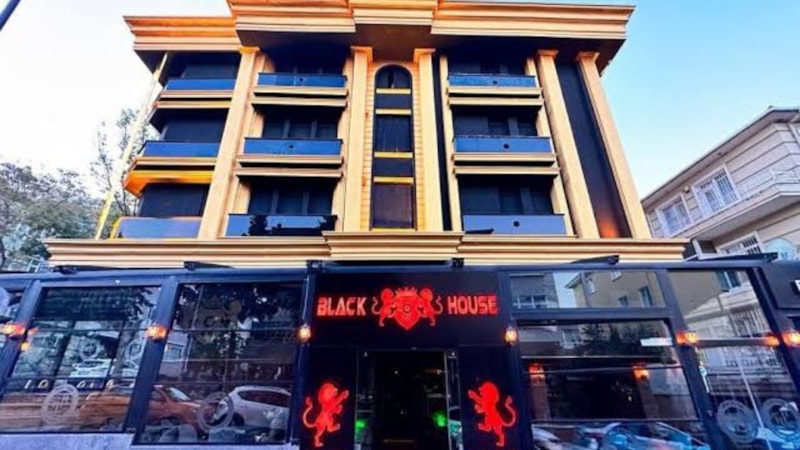 Ankara'da otel sahibinden müşteri yorumlarına küfürlü yanıt