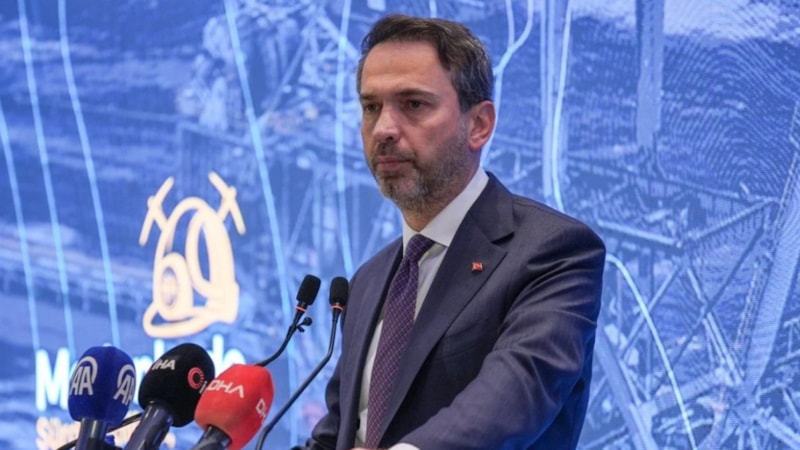 Bakan Bayraktar duyurdu! Karadeniz'de petrol de aranacak