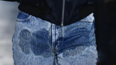 Görenler şaşkına döndü: İdrar lekeli pantolon yok sattı...
