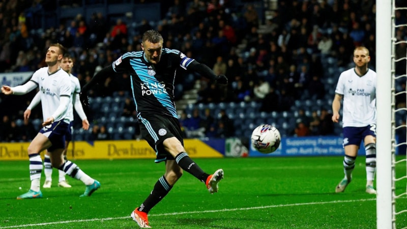 Yunus Akgün'lü Leicester City galibiyeti 3 golle aldı