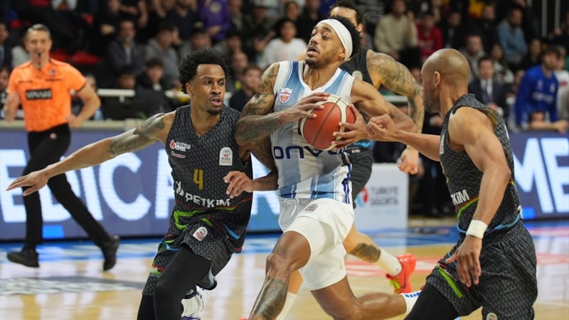 Türkiye Basketbol Süper Ligi'nde play-off'un son 2 biletine 5 aday!