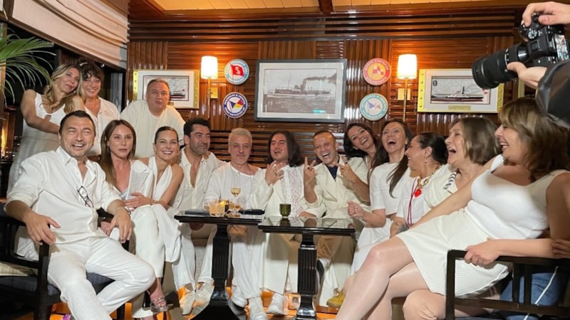 Ezel ekibi yıllar sonra bir arada