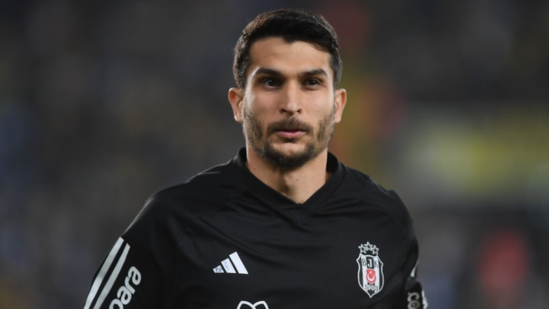 Necip Uysal'dan Hasan Arat'a: Prim değil kupa istiyoruz başkanım