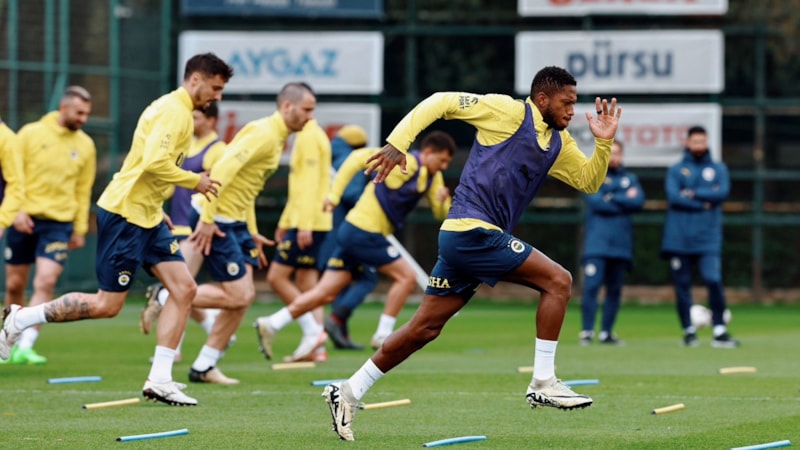 Fenerbahçe'de Kayserispor maçının hazırlıkları sürdü