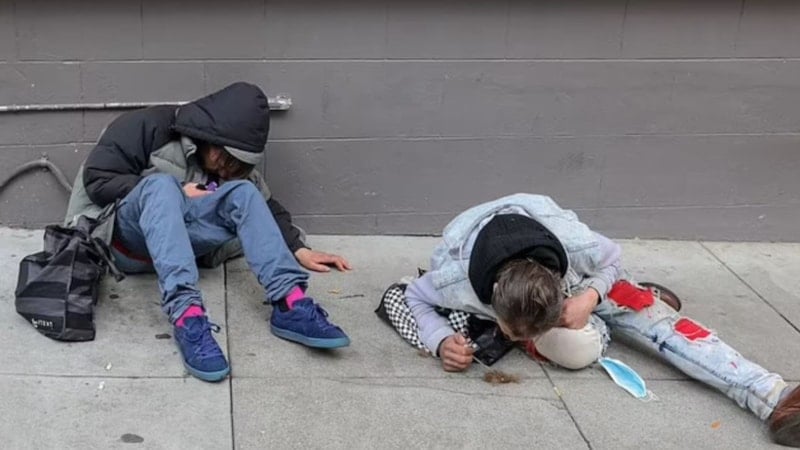 ABD'de evsizlere ücretsiz alkol dağıtılıyor