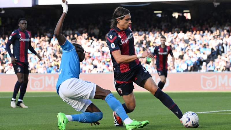 Bologna deplasmanda Napoli'yi yendi