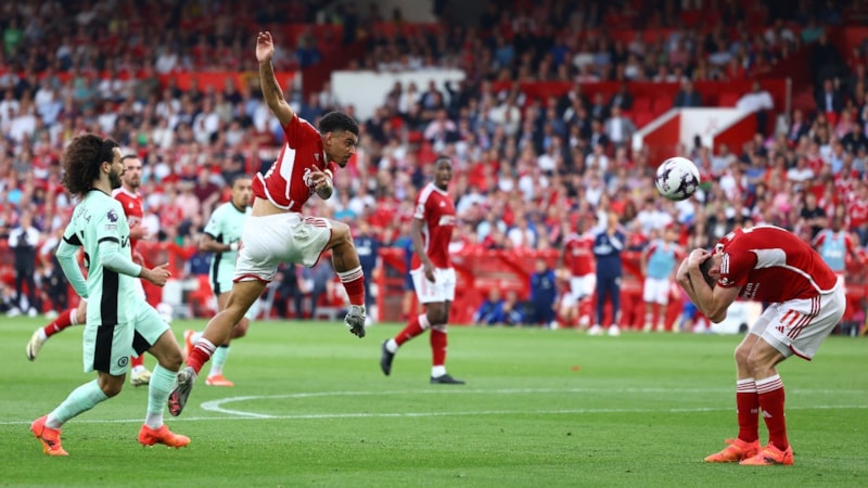 Nottingham, Chelsea karşısında büyük fırsatı tepti