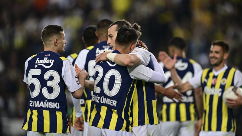 Fenerbahçe, Kayserispor'u rahat yendi