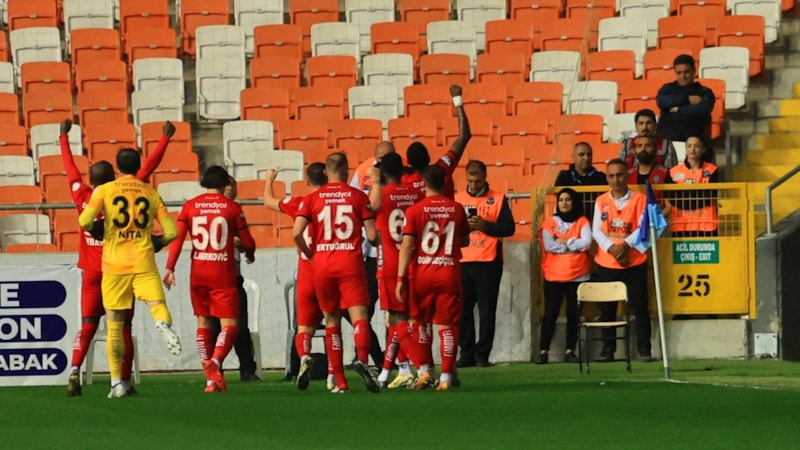 Gaziantep FK, Adana Demirspor'a gol oldu yağdı! 6-1