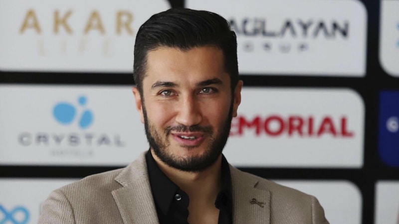 Feyenoord, Nuri Şahin'i takımın başına getirmeyi planlıyor