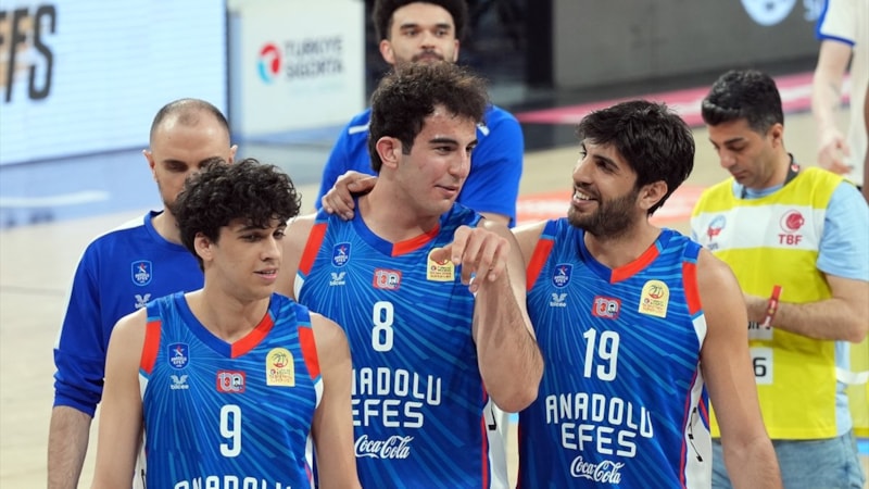 Anadolu Efes, Süper Lig çeyrek finaline iyi başladı