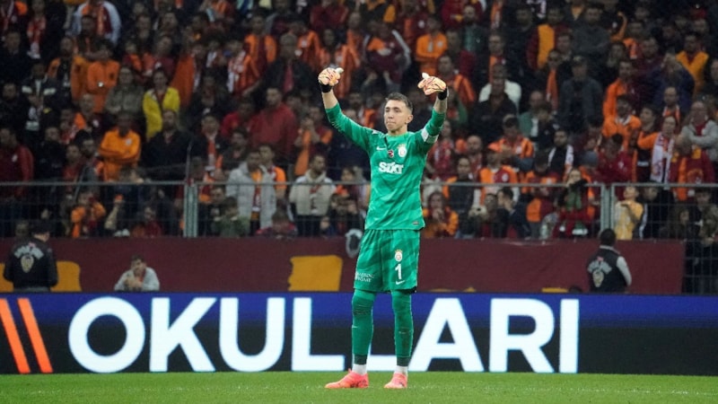 Derbilerin en deneyimlisi Fernando Muslera!