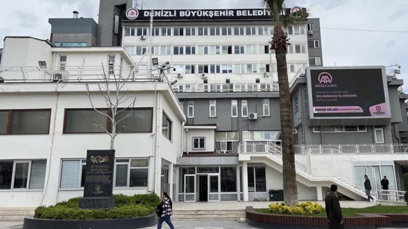 Denizli Belediyesi'nin tesislerinde alkol satışına onay verildi