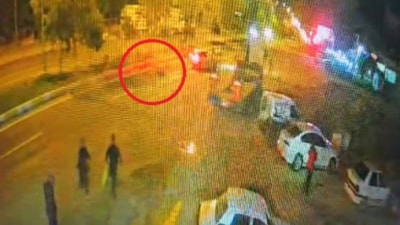 Diyarbakır'da genç kız trafik kazasında ağır yaralandı: 6 günlük yaşam mücadelesini kaybetti