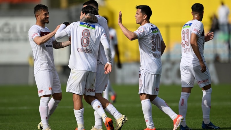 Sivasspor, deplasmanda İstanbulspor'u farklı yendi