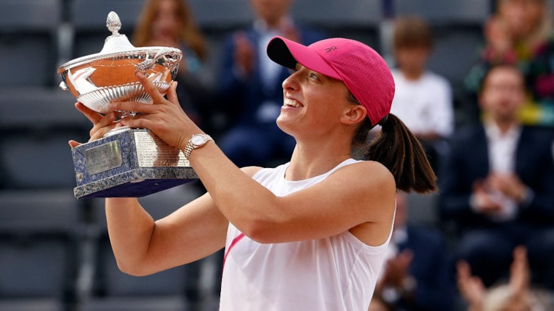 Roma Açık Tenis Turnuvası'nda tek kadınlarda şampiyon Iga Swiatek!