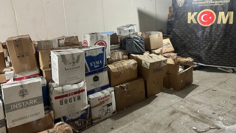 Kocaeli'de tütün ve sigara kaçakçılarına operasyon