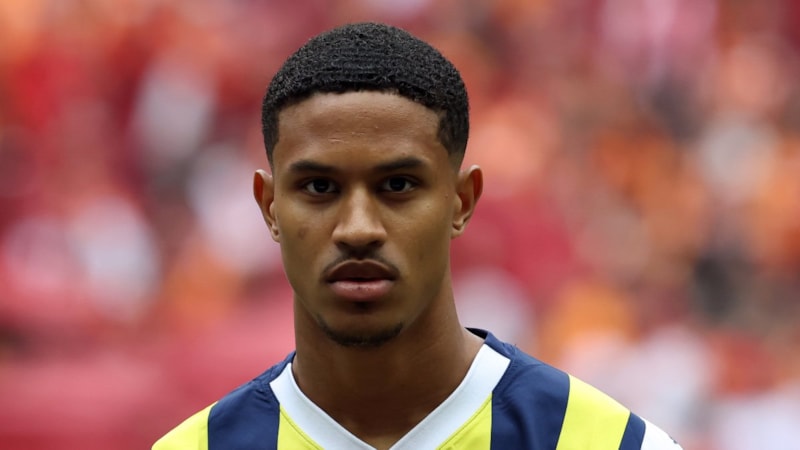 Fenerbahçe'den Jayden Oosterwolde paylaşımı: Kafaya takmış...