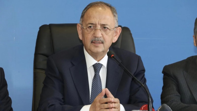 Mehmet Özhaseki açıkladı: Sahil şeridindeki kaçak yapılar yıkılacak