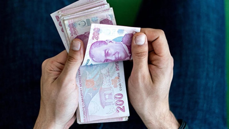 KKTC'de asgari ücrete yüzde 23 zam