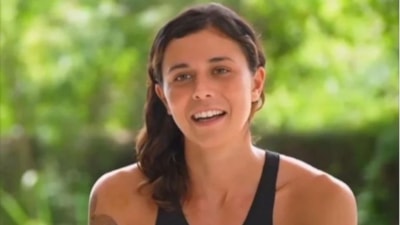 Survivor’un iddialı ismi Nefise, Yunanlı yarışmacıya abayı yaktı! “Karizması beni bitiriyor…”