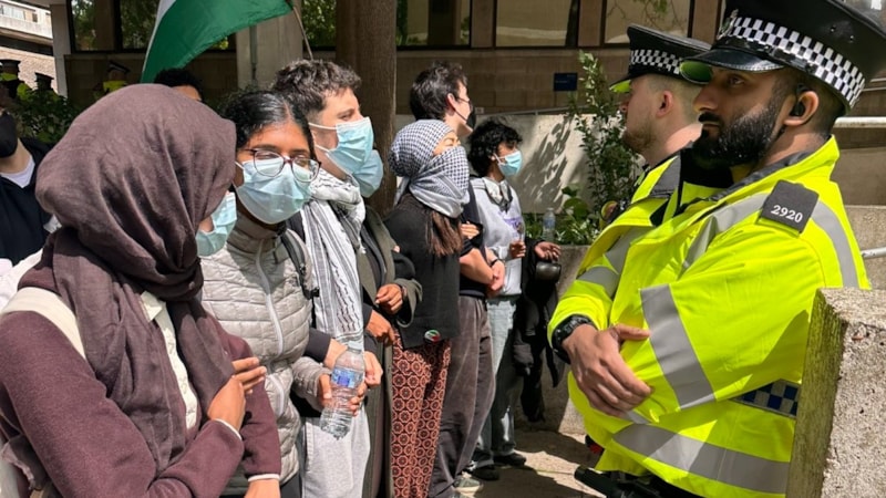 Oxford Üniversitesi’ndeki Gazze’ye destek eylemi: 16 gözaltı