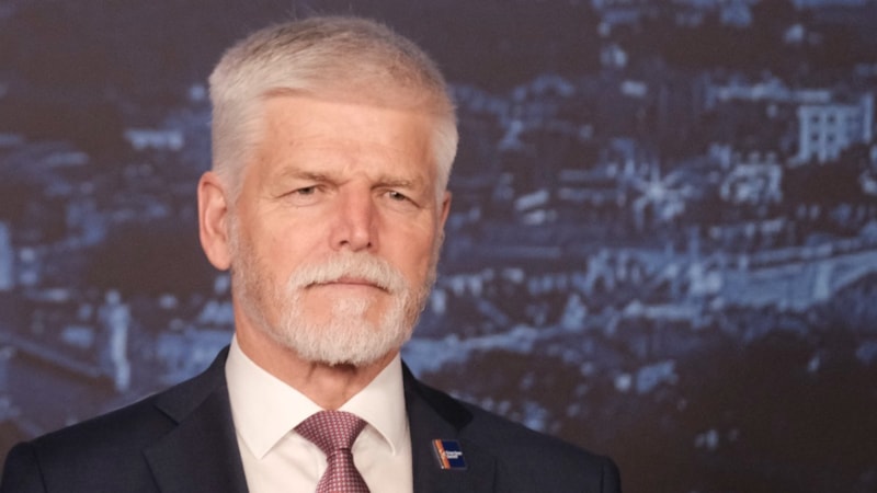 Çekya Cumhurbaşkanı Pavel motosiklet kazası geçirdi