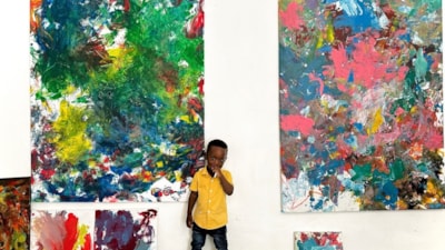 En genç ressam oldu: Ganalı 1,5 yaşındaki çocuk Guinness Rekorlar Kitabı’na girdi