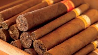 Puro nasıl içilir, içe çekilir mi? Puronun içinde ne var? İşte sigaradan farkı