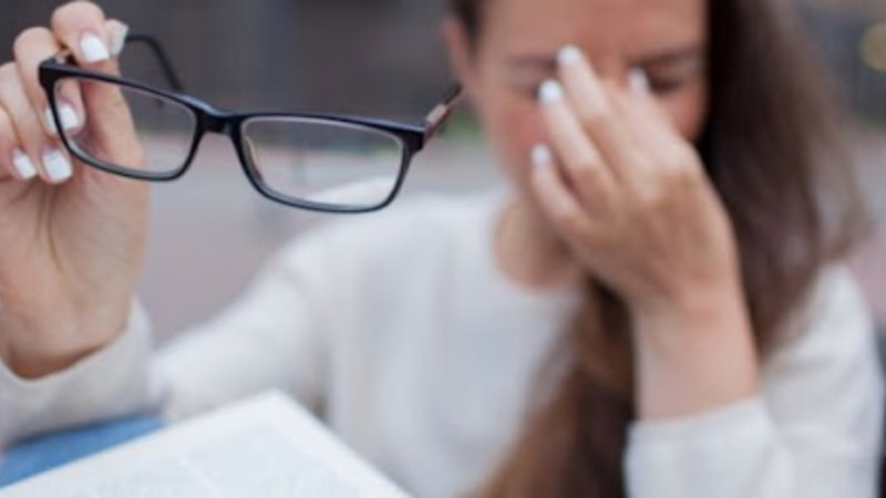 Astigmat nedir? Astigmatın belirtileri nelerdir?