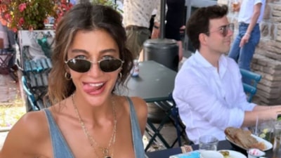 Berrak Tüzünataç'ın tatil paylaşımı