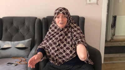 Trabzon'da 3 köpeğin saldırısına uğrayan yaşlı kadın kolunu kaybetti