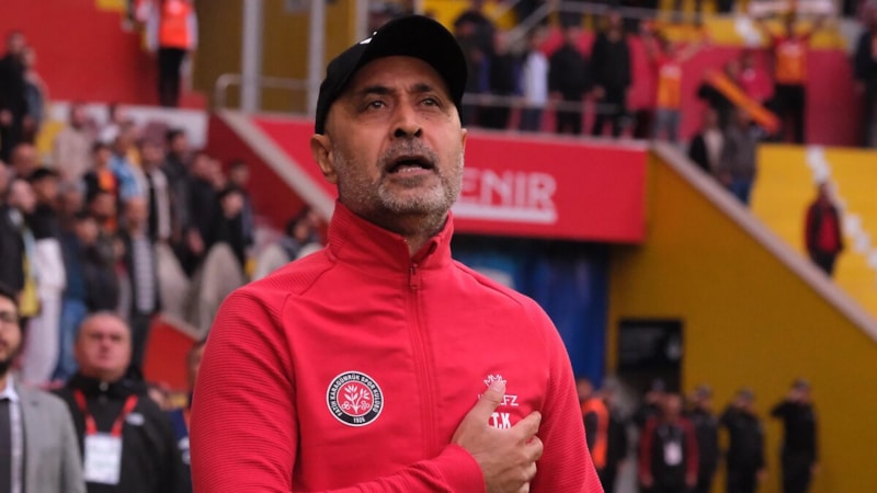 Tolunay Kafkas'tan Fenerbahçe itirafı: Çocukken okuldan kaçıp maçlara giderdim