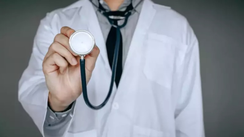 Sivilce için hangi doktora gidilir? Sivilceye hangi bölüm bakar?