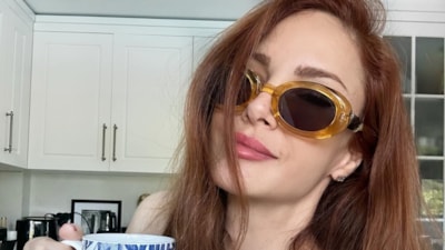 Takipçisinden Mine Tugay'a bikini tepkisi: 