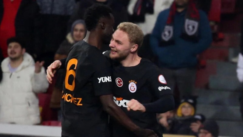 Victor Nelsson ve Davinson Sanchez'e teklifler yolda