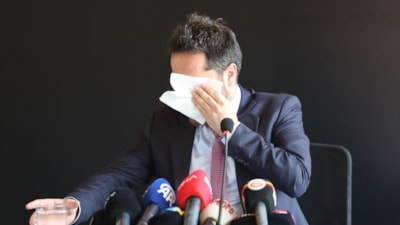 Erden Timur'un veda gözyaşları