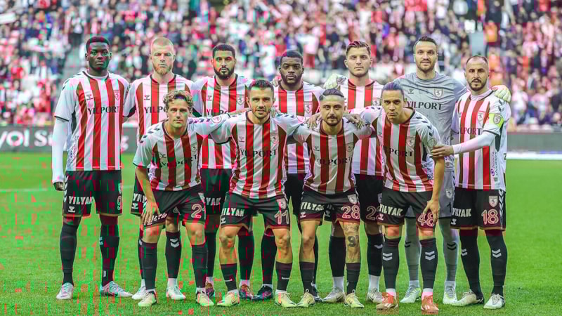 Samsunspor’da 4 oyuncu ile yollar ayrıldı