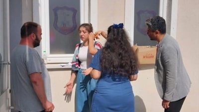 Çanakkale'de küpesi kerpetenle kesilen aday, son anda sınava girdi