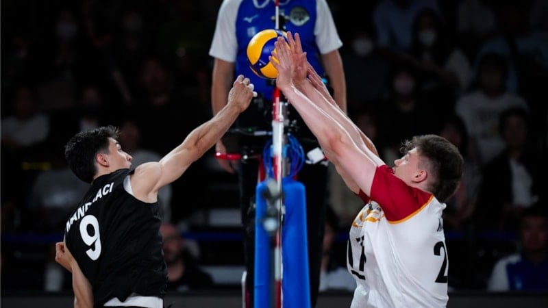 Set sayısı rekoru kırıldı! Filenin Efeleri, Almanya'ya yenildi