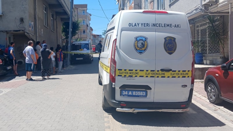 Esenyurt'ta balkondan düşen çocuk hayatını kaybetti