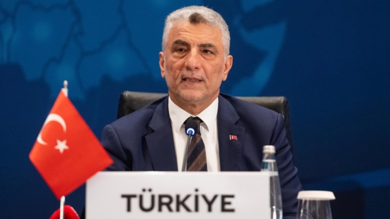 Ömer Bolat: İİT ülkeleri arasındaki ticaret 2025'te yüzde 25'e çıkarılacak