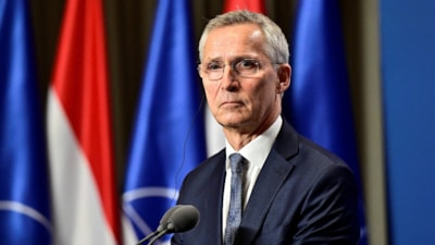 NATO, Ukrayna'ya silah desteğini zorunlu hale getirmeyi tartışıyor